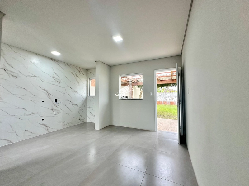 Casa à venda no Centro de Xangri-Lá: 3ª foto da galeria de imagens do imóvel