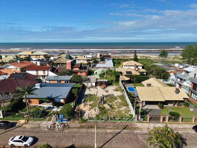 Terreno à venda em Atlântida: 9ª foto da galeria de imagens do imóvel