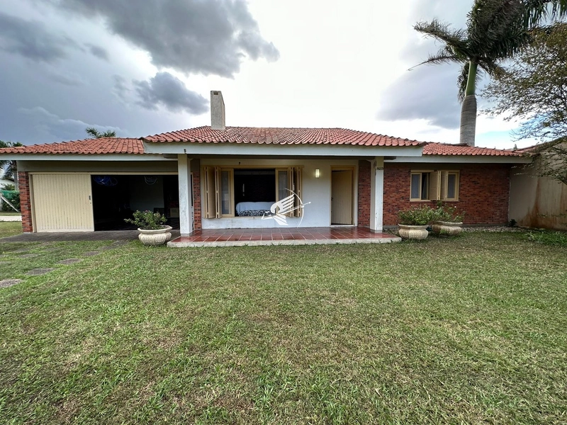 Casa à venda em Atlântida: 1ª foto da galeria de imagens do imóvel