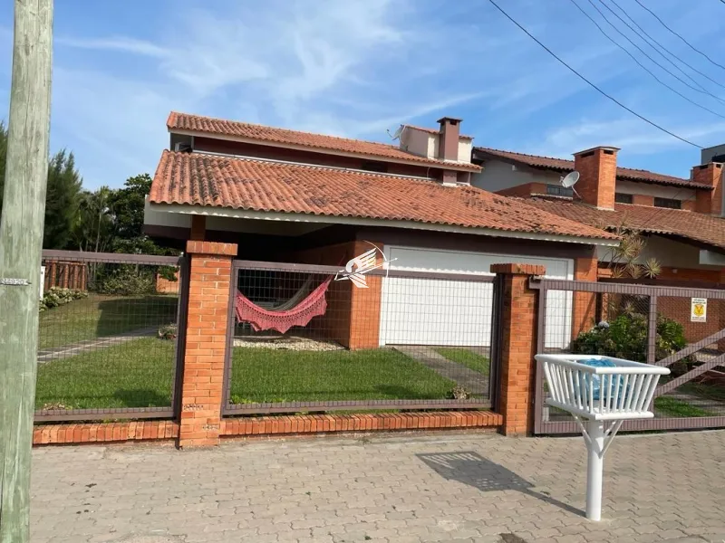 Casa á venda em Xangri-lá: 1ª foto da galeria de imagens do imóvel