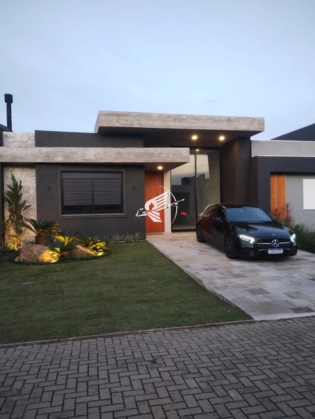 Casa à venda no condomínio Blue em Xangri-Lá: 1ª foto da galeria de imagens do imóvel