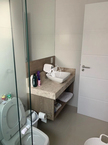 Casa à venda no condomínio Enseada: 15ª foto da galeria de imagens do imóvel