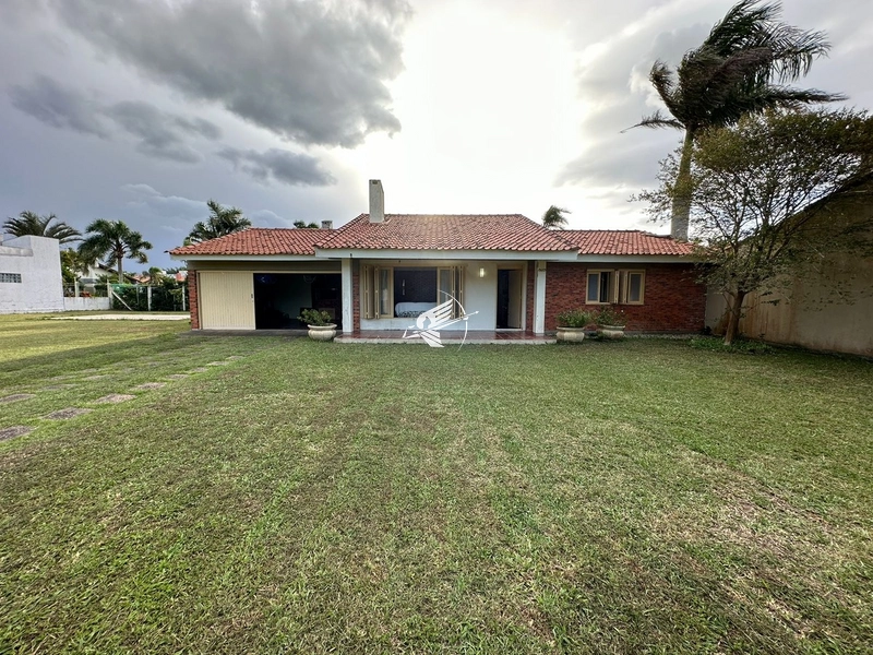 Casa á venda em Atlântida: 1ª foto da galeria de imagens do imóvel