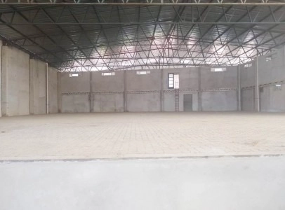 GALPÃO BEM GRANDE NA ZONA DO PORTO SECO: 2ª foto da galeria de imagens do imóvel