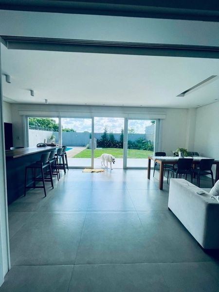 MANSÃO CLEAN A VENDA