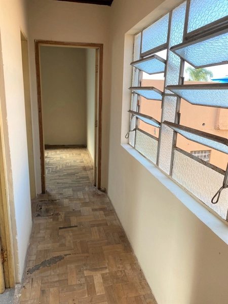 CASA PRINCIPAL, SALA COMERCIAL E APARTAMENTO EM SÓ LOCAL!: 5ª foto da galeria de imagens do imóvel