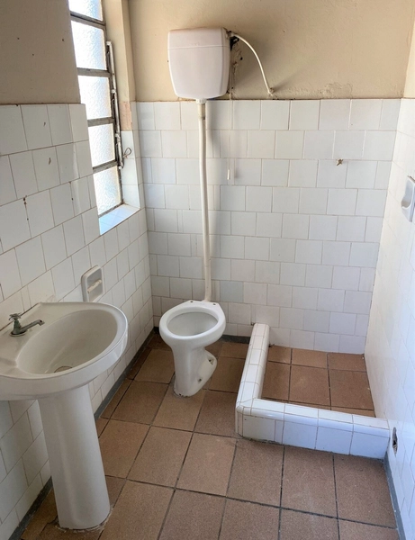 CASA PRINCIPAL, SALA COMERCIAL E APARTAMENTO EM SÓ LOCAL!: 3ª foto da galeria de imagens do imóvel
