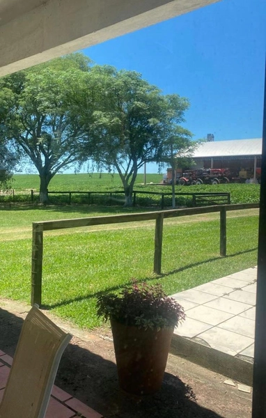 734 HECTARES COM PIVÔ E ARMAZÉM, PERTO DO ASFALTO: 5ª foto da galeria de imagens do imóvel