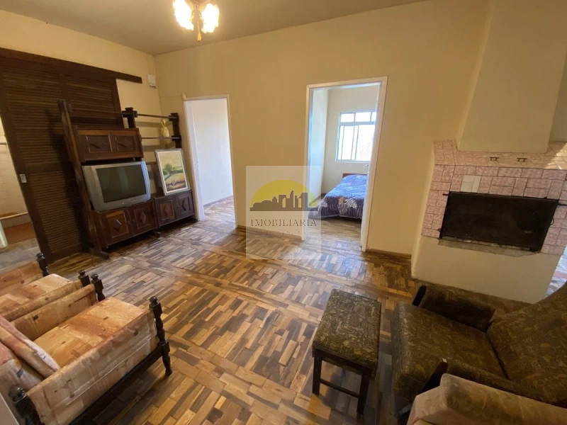 CASA PRINCIPAL, SALA COMERCIAL E APARTAMENTO EM SÓ LOCAL!: 8ª foto da galeria de imagens do imóvel