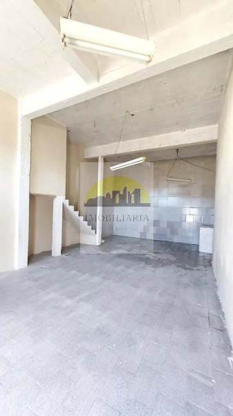 CASA PRINCIPAL, SALA COMERCIAL E APARTAMENTO EM SÓ LOCAL!: 4ª foto da galeria de imagens do imóvel
