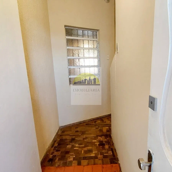 CASA PRINCIPAL, SALA COMERCIAL E APARTAMENTO EM SÓ LOCAL!: 6ª foto da galeria de imagens do imóvel