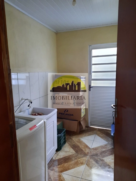 Casa em alvenaria mais 5 terrenos lindeiros: 7ª foto da galeria de imagens do imóvel