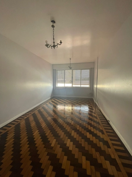 : 2ª foto da galeria de imagens do imóvel