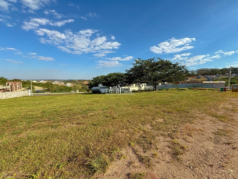 Lote Jardins Nápoles com 361,37 m² - Entrada R$ 22.980,38: 5ª foto da galeria de imagens do imóvel