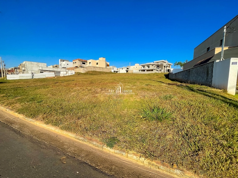 Jardins Capri lote com 313,78m², Ágio R$ 160.000,00.: 2ª foto da galeria de imagens do imóvel