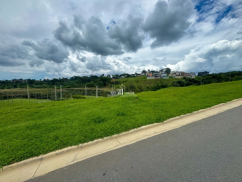 Lote plano Jardins Bolonha - Lote com 300m² - quitado e Registrado: 3ª foto da galeria de imagens do imóvel