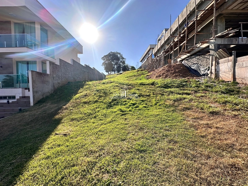 Lote Condomínio Vale Verde, com 400,69 m², quitado e registrado, aceit: 1ª foto da galeria de imagens do imóvel