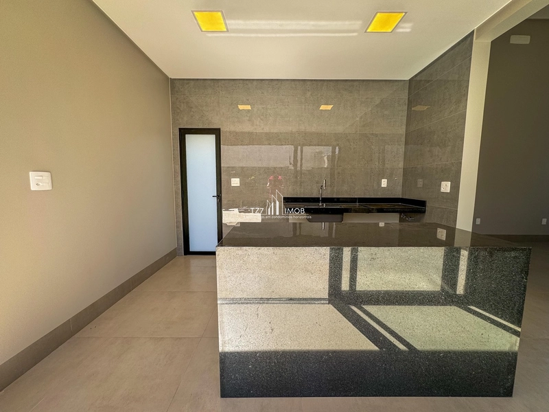 Casa térrea com 4 suítes sendo 2 americana: 10ª foto da galeria de imagens do imóvel