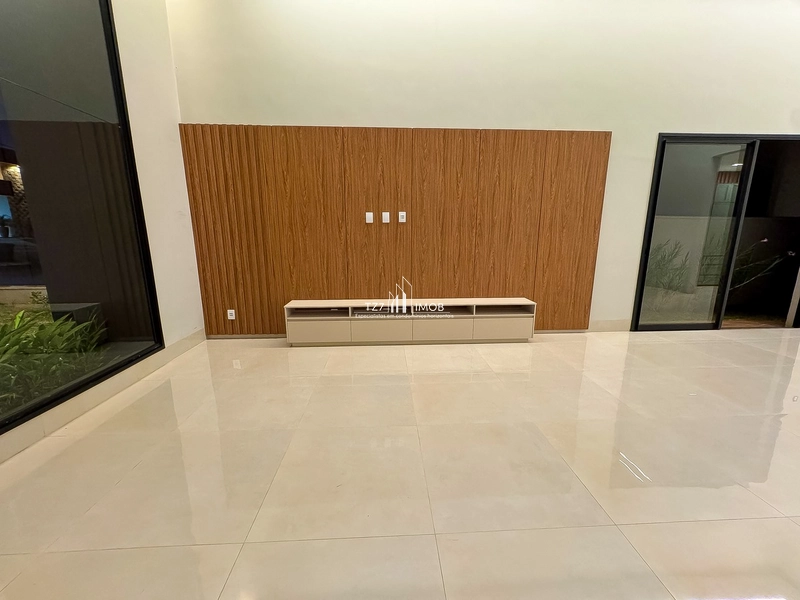 Casa térrea com 3 suítes, completa em armarios no Jardim Veneza: 5ª foto da galeria de imagens do imóvel