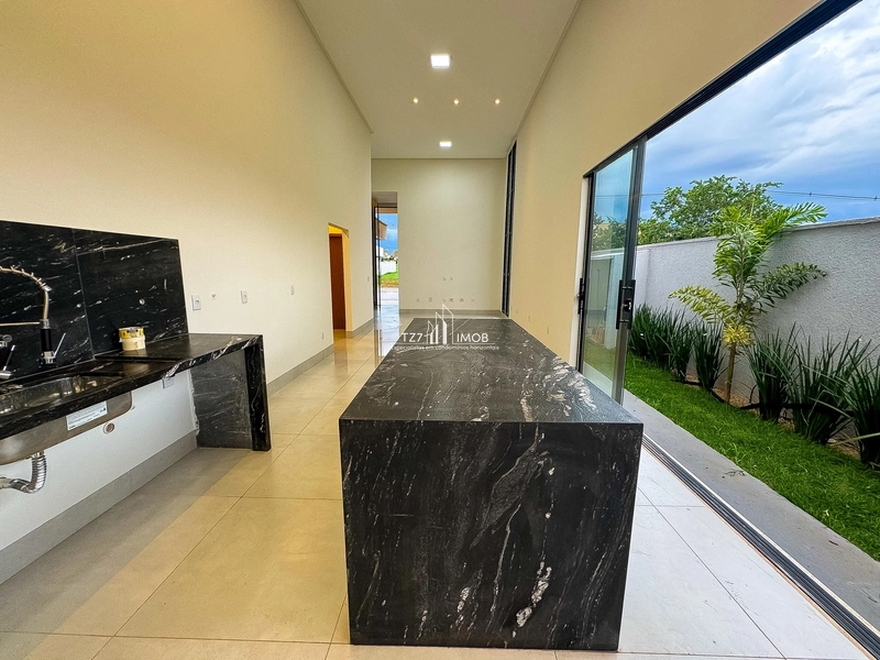 Casa térrea com 3 suítes plenas sendo uma master + Home Office.: 6ª foto da galeria de imagens do imóvel