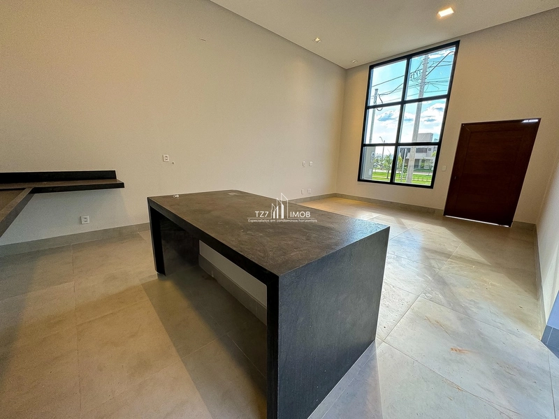 Casa térrea com 3 suítes plenas no Condomínio Jardins Parma.: 5ª foto da galeria de imagens do imóvel