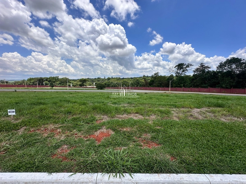 Lote Solaris Laguna com 288,82m² - Entrada R$ 22.000,00: 1ª foto da galeria de imagens do imóvel