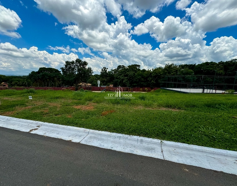Lote Solaris Laguna, Lote com 268,21m²- Entrada R$ 20.115,76: 2ª foto da galeria de imagens do imóvel