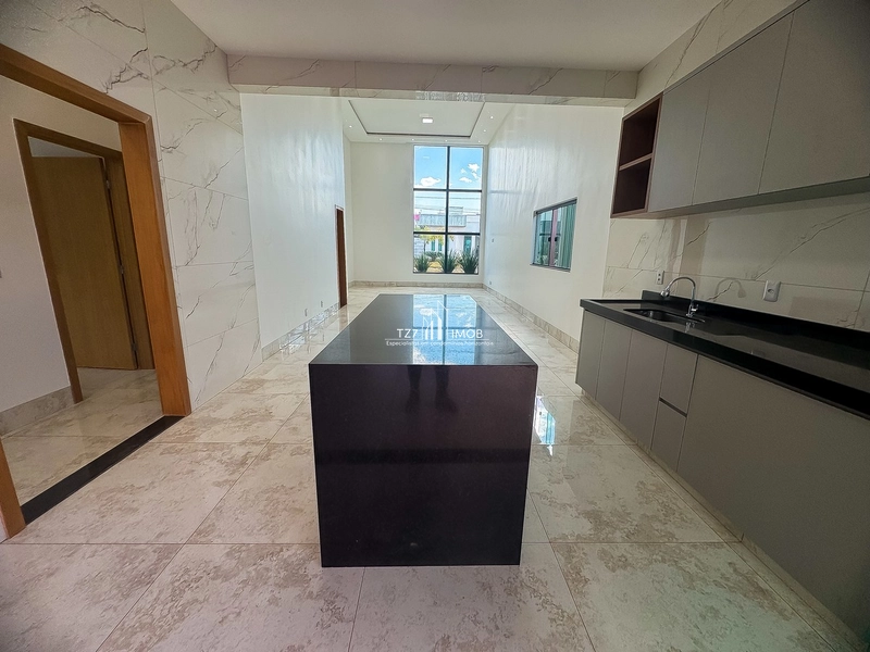 Casa no Jardim Veneza, com 3 suítes plenas, completa em armários.: 7ª foto da galeria de imagens do imóvel