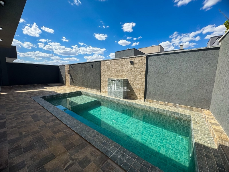 Casa no Jardim Veneza, com 3 suítes plenas, completa em armários.: 13ª foto da galeria de imagens do imóvel