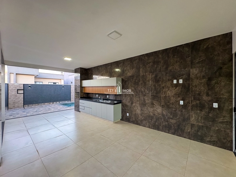 Casa no Jardim Veneza, com 3 suítes plenas, completa em armários.: 12ª foto da galeria de imagens do imóvel