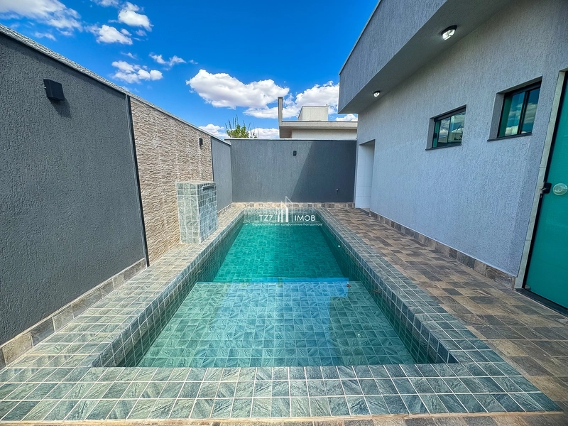 Casa no Jardim Veneza, com 3 suítes plenas, completa em armários.: 12ª foto da galeria de imagens do imóvel