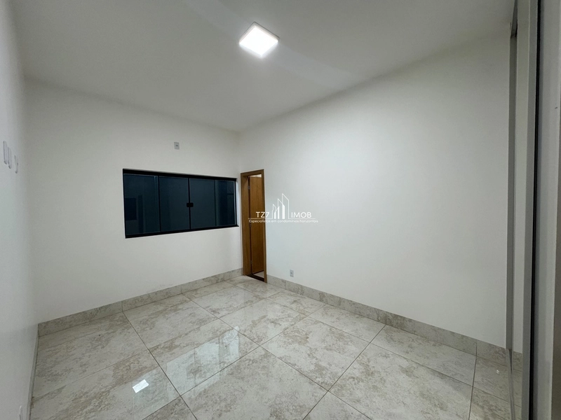 Casa no Jardim Veneza, com 3 suítes plenas, completa em armários.: 17ª foto da galeria de imagens do imóvel