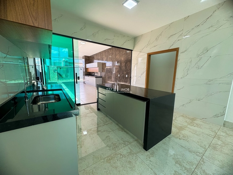 Casa no Jardim Veneza, com 3 suítes plenas, completa em armários.: 5ª foto da galeria de imagens do imóvel