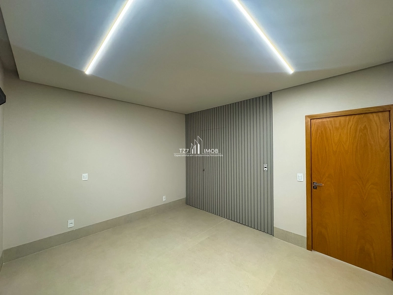 Sobrado com armarios, 3 suítes plenas sendo uma master com closet: 26ª foto da galeria de imagens do imóvel