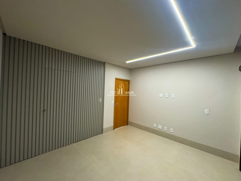 Sobrado com armarios, 3 suítes plenas sendo uma master com closet: 27ª foto da galeria de imagens do imóvel