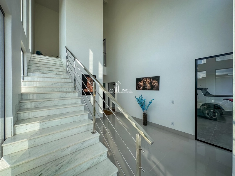 Sobrado com 4 suites plenas, sendo 3 delas com banheira, terras alpha1: 4ª foto da galeria de imagens do imóvel