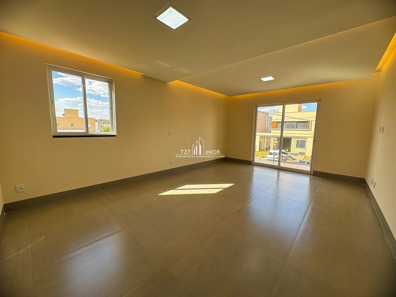 Ágio Sobrado de Arquitetura Neoclássica com 5 quartos sendo 3 suítes.: 24ª foto da galeria de imagens do imóvel