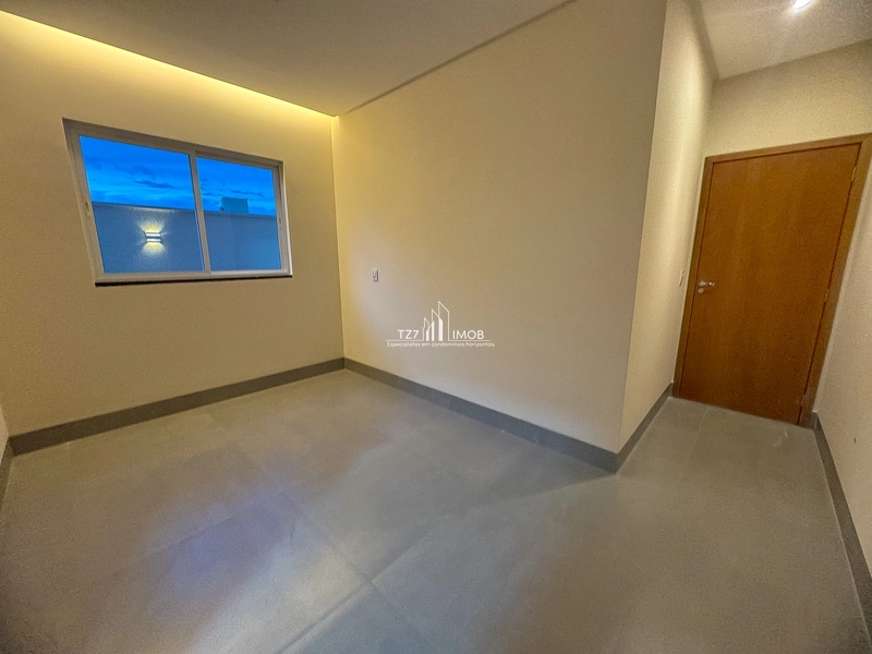 Ágio Sobrado de Arquitetura Neoclássica com 5 quartos sendo 3 suítes.: 22ª foto da galeria de imagens do imóvel