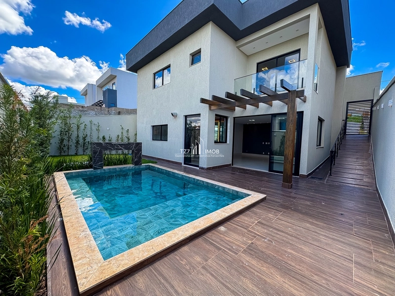 Casa Subtérrea com 4 suítes plenas, incluindo uma master com armários.: 27ª foto da galeria de imagens do imóvel