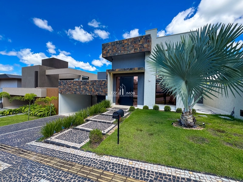 Casa Subtérrea com 4 suítes plenas, incluindo uma master com armários.: 3ª foto da galeria de imagens do imóvel