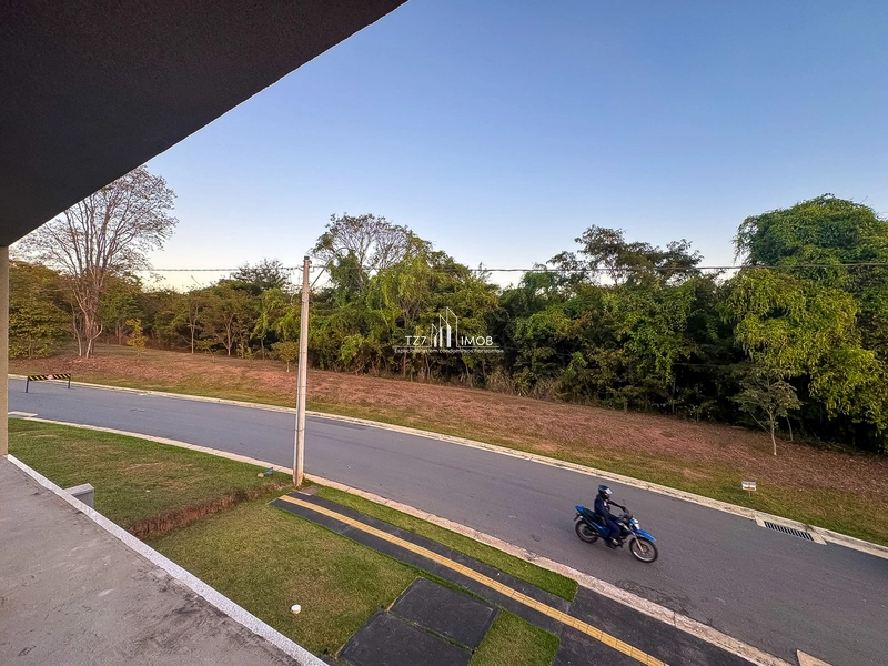 Sobrado completo em armários, com 5 quartos, sendo 4 suítes.: 31ª foto da galeria de imagens do imóvel