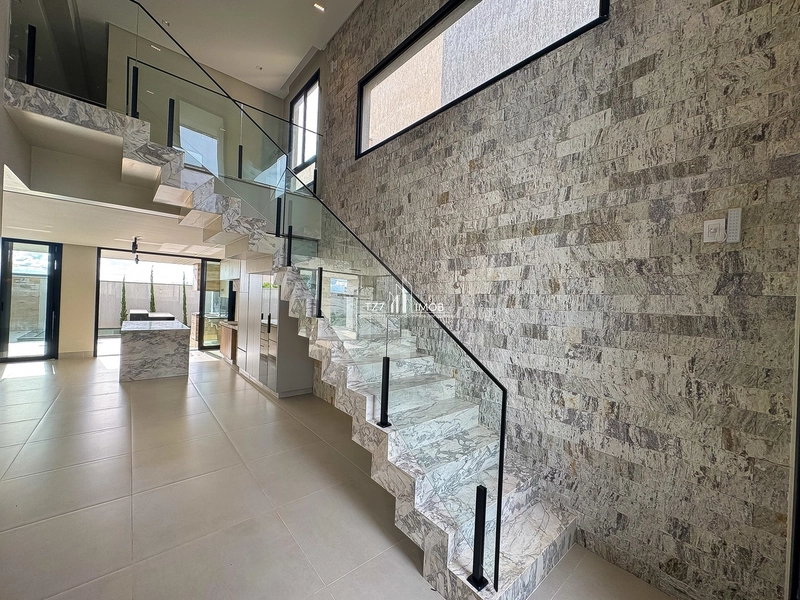 Sobrado com 3 suítes plenas à venda no Jardins Capri.: 10ª foto da galeria de imagens do imóvel