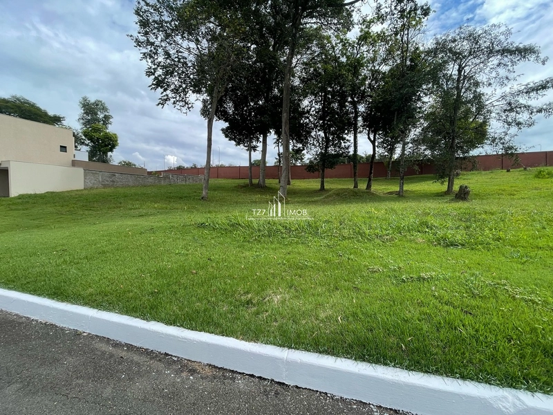 Lote Condomínio Vale Verde, com 401,70m², quitado e registrado.: 2ª foto da galeria de imagens do imóvel