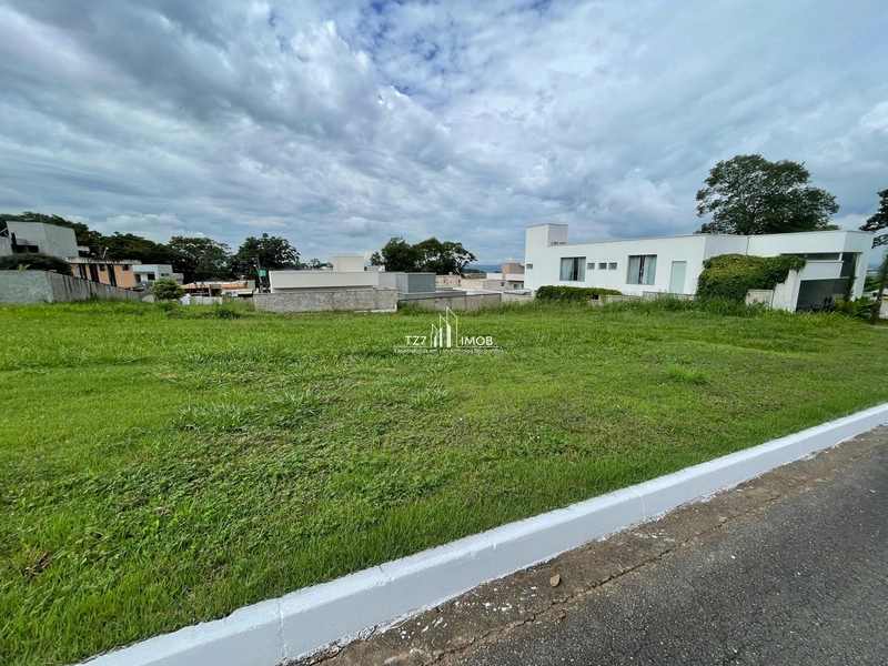 Lote Condomínio Vale Verde, com 403,00m², quitado e registrado.: 3ª foto da galeria de imagens do imóvel