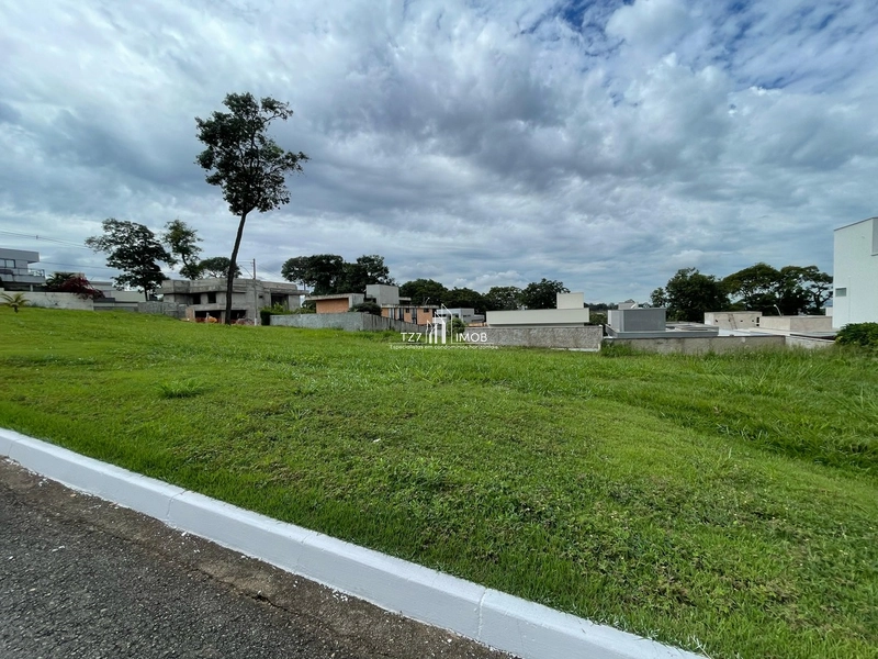 Lote Condomínio Vale Verde, com 403,00m², quitado e registrado.: 2ª foto da galeria de imagens do imóvel