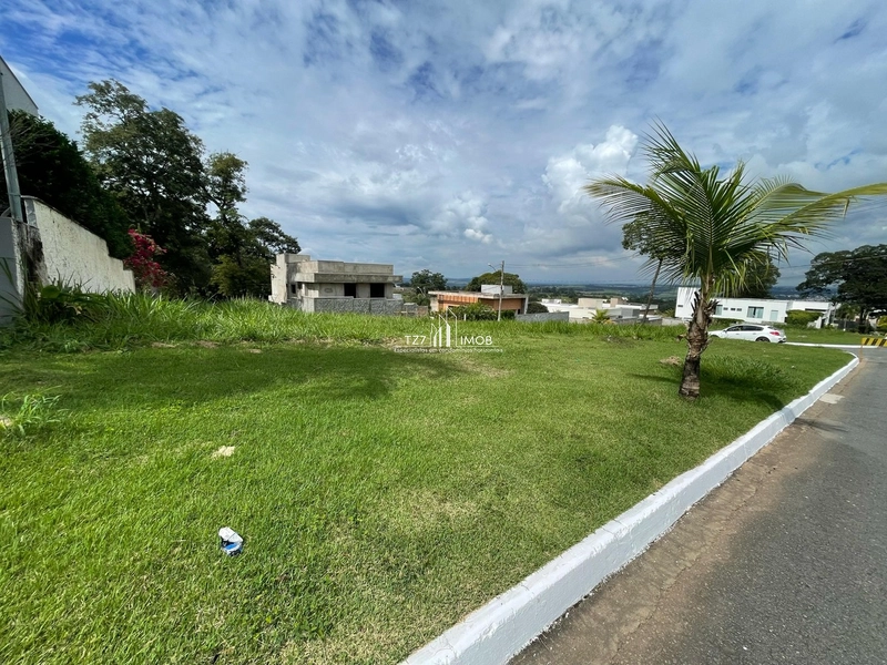 Lote Condomínio Vale Verde, com 403,00m², quitado e registrado.: 2ª foto da galeria de imagens do imóvel