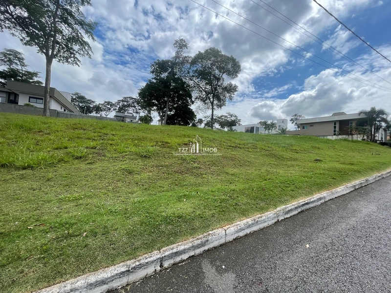 Lote Condomínio Vale Verde, com 400,69m², quitado e registrado.: 3ª foto da galeria de imagens do imóvel