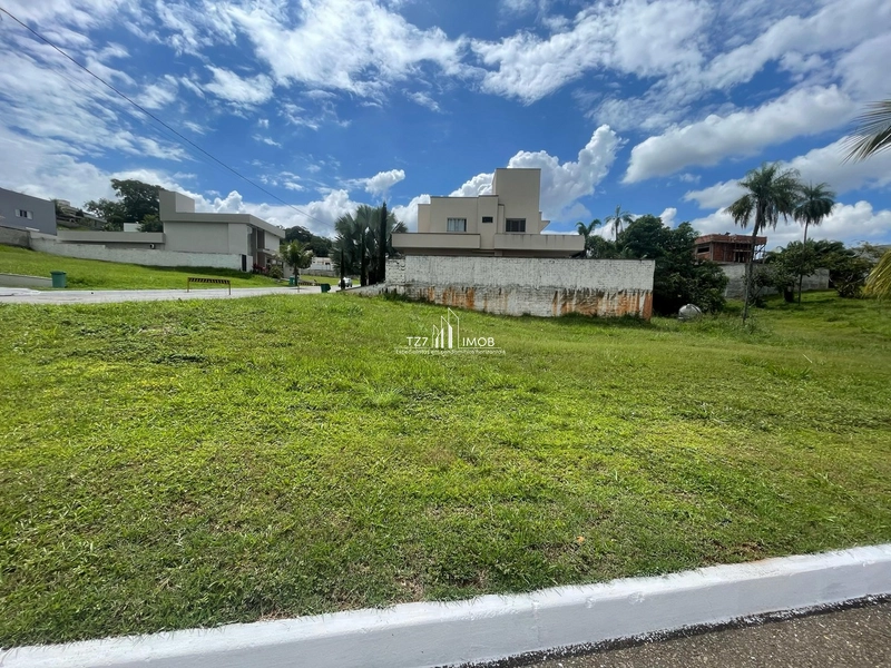 Lote Condomínio Vale Verde, com 486,43m², quitado e registrado.: 2ª foto da galeria de imagens do imóvel