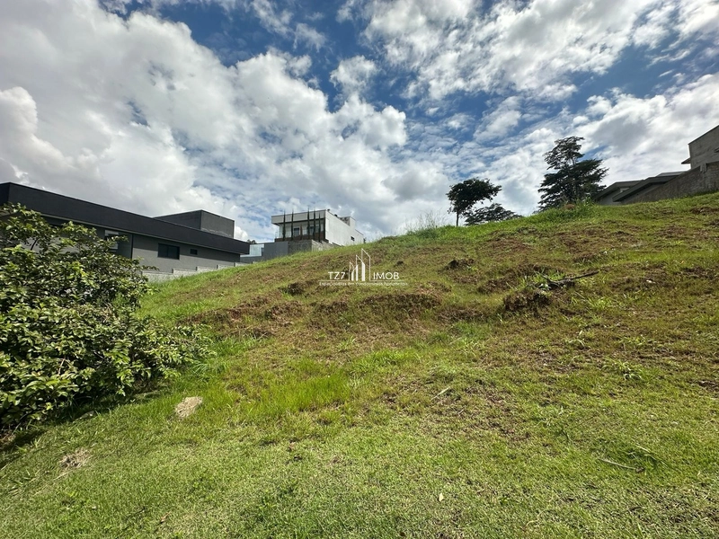 Lote Condomínio Vale Verde, com 400,69 m², quitado e registrado.: 2ª foto da galeria de imagens do imóvel