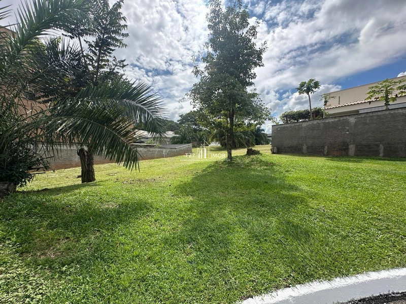 Lote Condomínio Vale Verde, com 416,51 m², quitado e registrado.: 2ª foto da galeria de imagens do imóvel